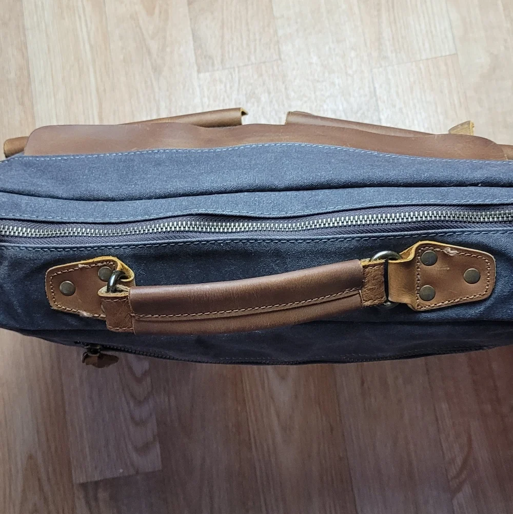 New Hey Vintage Stylish Gray and Brown Men's Bag